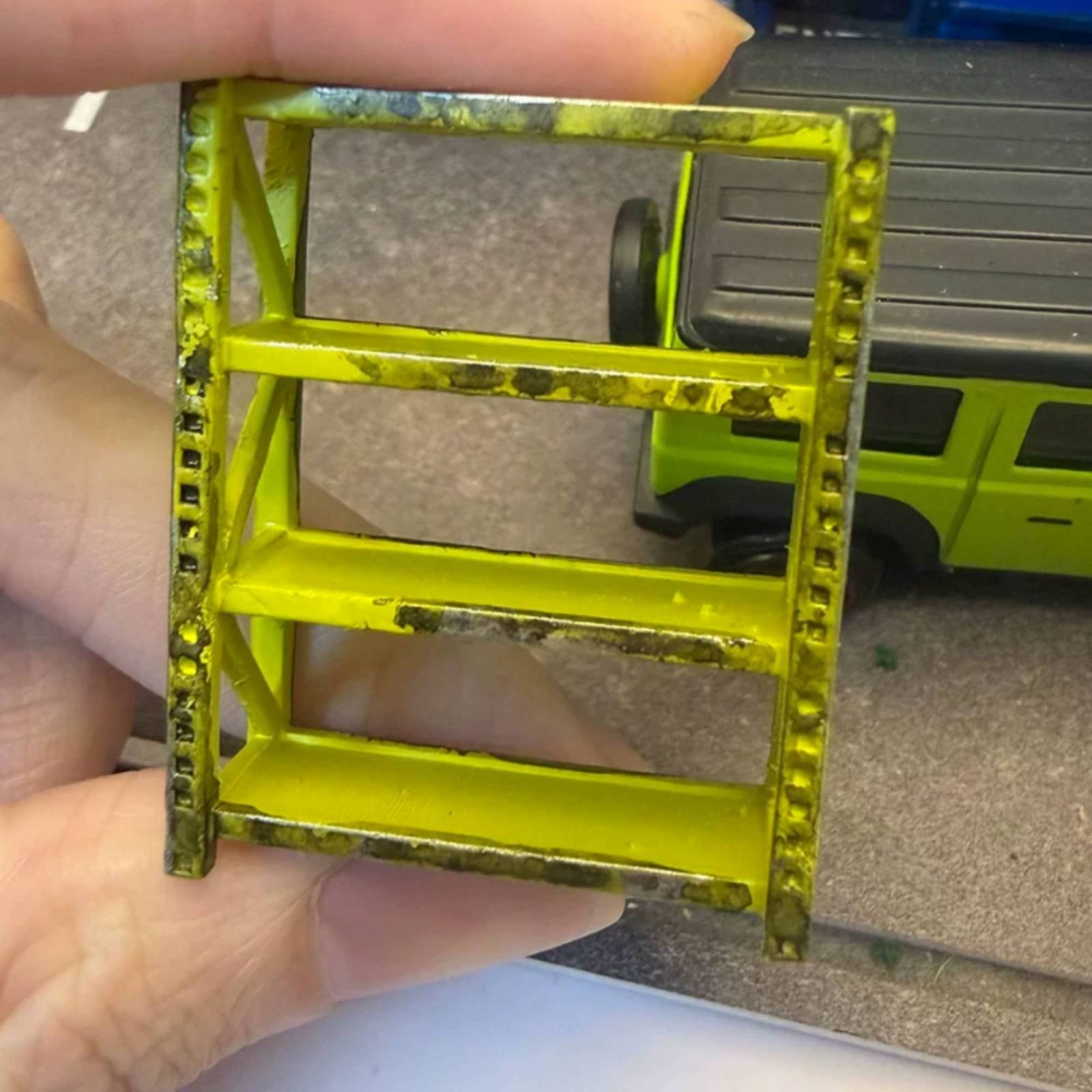 Auto Repair Shop In - رف جراج بمقياس 1/64 بتصميم واقعي،