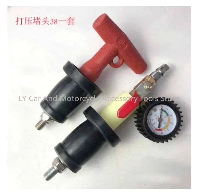 قطعتان من سدادات اختبار تسرب ا - مراجعة Radiator Pressure Tester وسعره